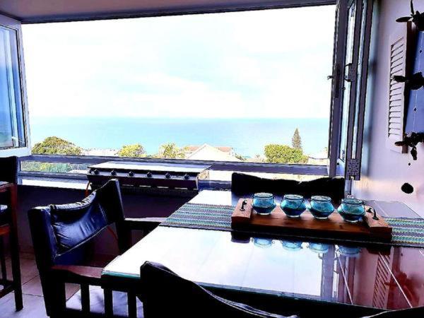 9 Queensview Uvongo Beach Esterno foto